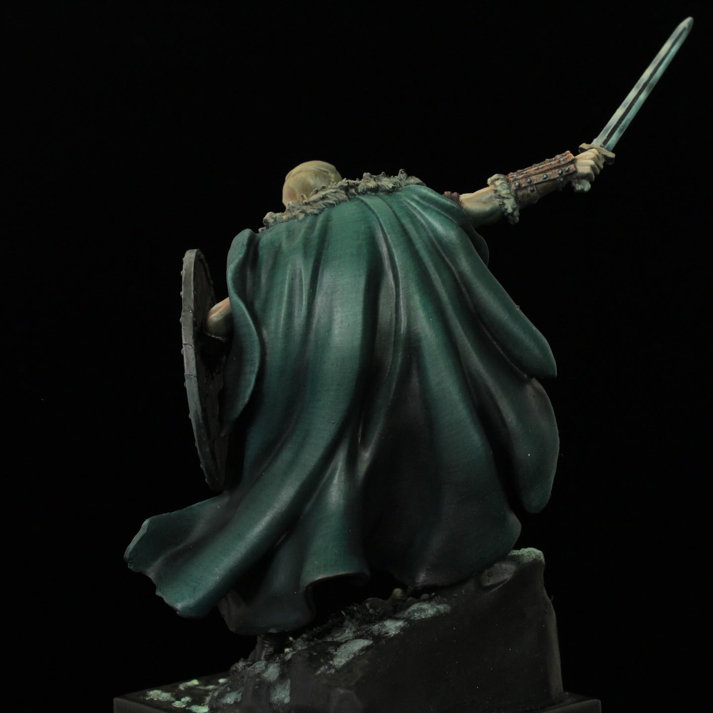 THORGALL, BLOOD SWORDS